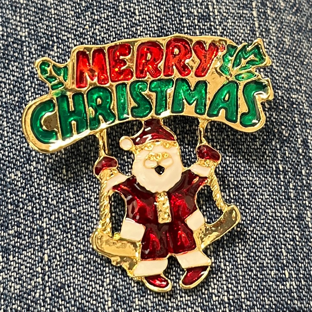 Brooch, Santa on a Swing, red, green enamel paint, NIP, 1.5 x 1.5, display case